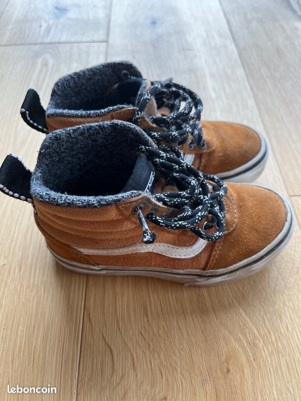 Chaussures VANS Enfant Taille 27 Chaussures