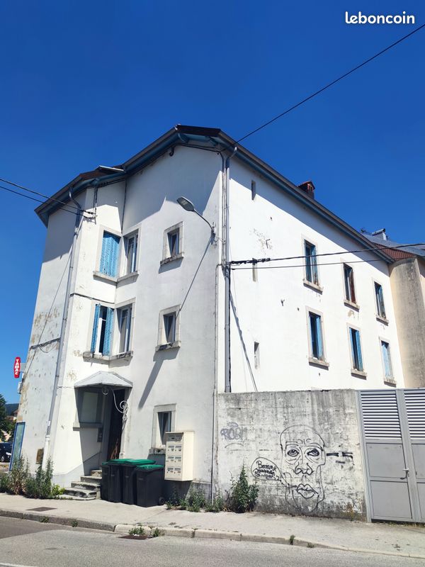 Appartement 2 pièces 44 m² · à Pontarlier · 44 m² · 110 000 €