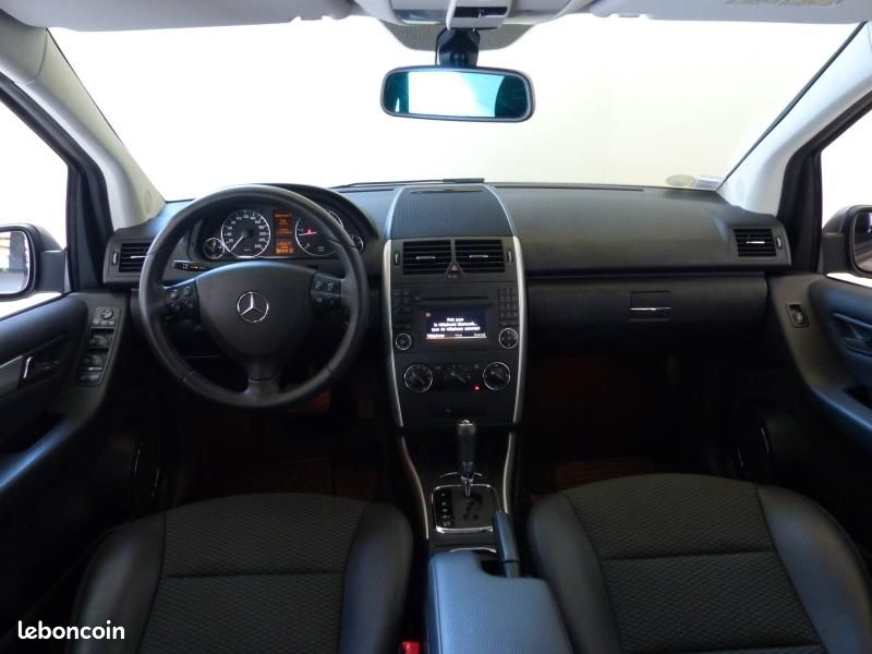 Mercedes-benz Classe A 180 CDI Avantgarde CVT (image 12)