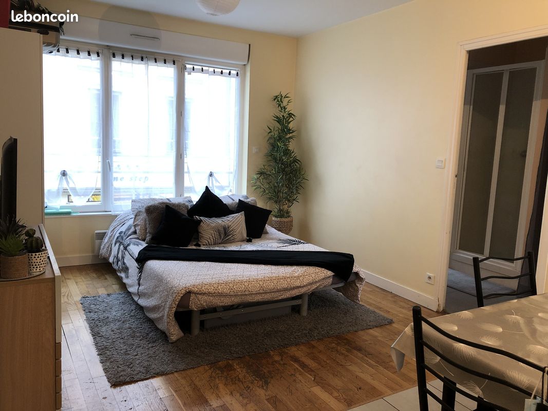 Appartement 1 pièce 33 m² · à Laval · 33 m² · 420 €/mois