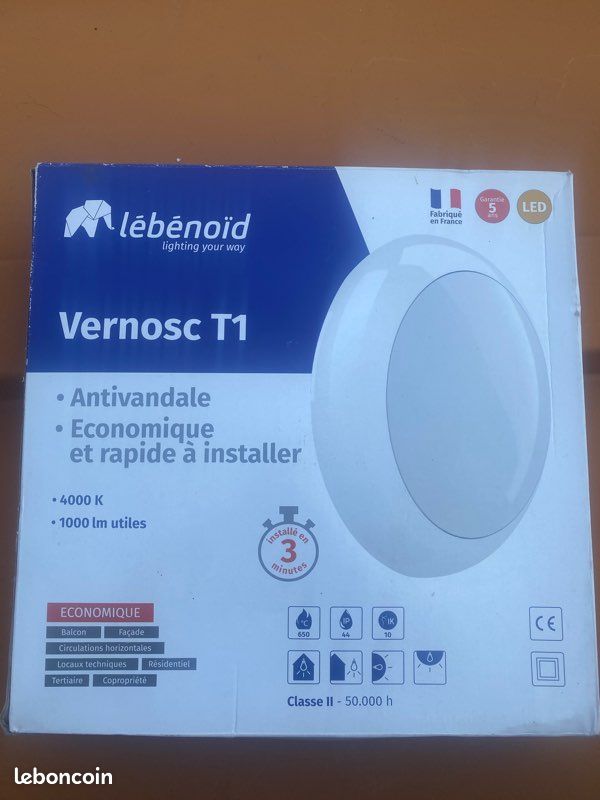 Applique Hublot LED Vernosc T1 1000lm 4000K - Blanc - Lébénoïd (image 1)