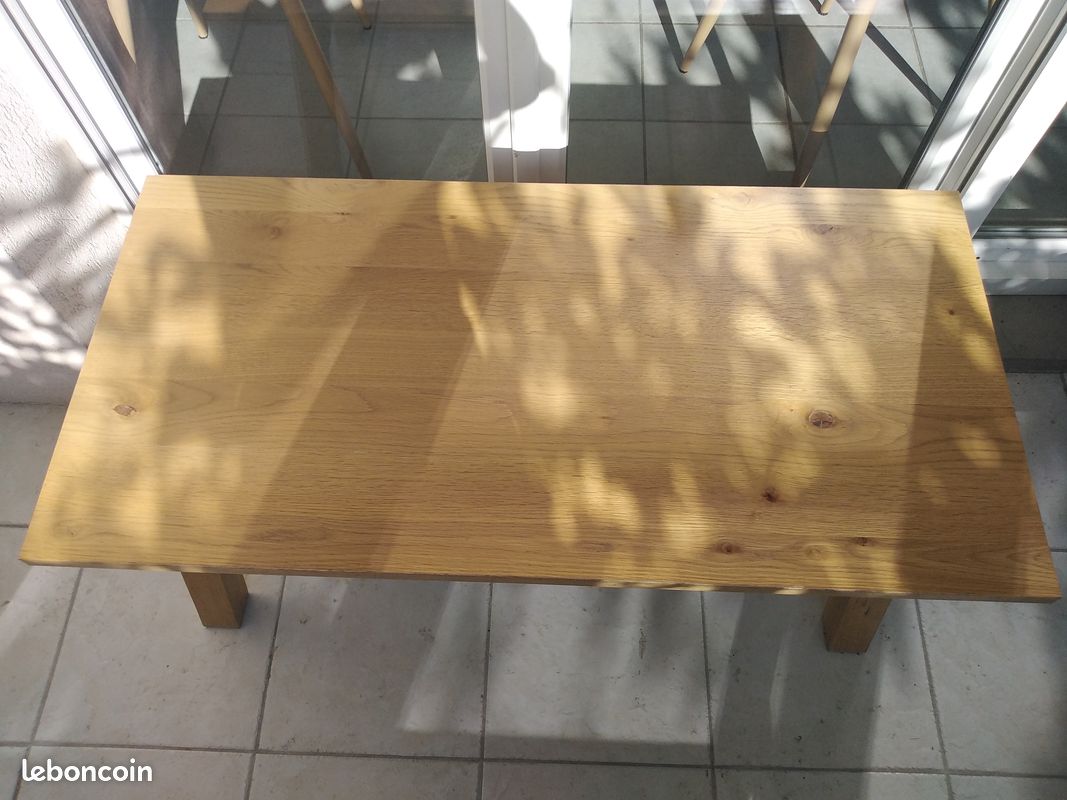 Table basse en bois (image 1)