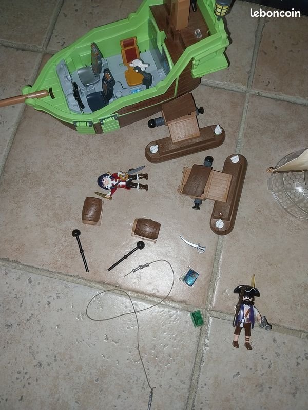 Bateau Pirate Playmobil 9000 - Le Caméléon - Occasion Très Bon état