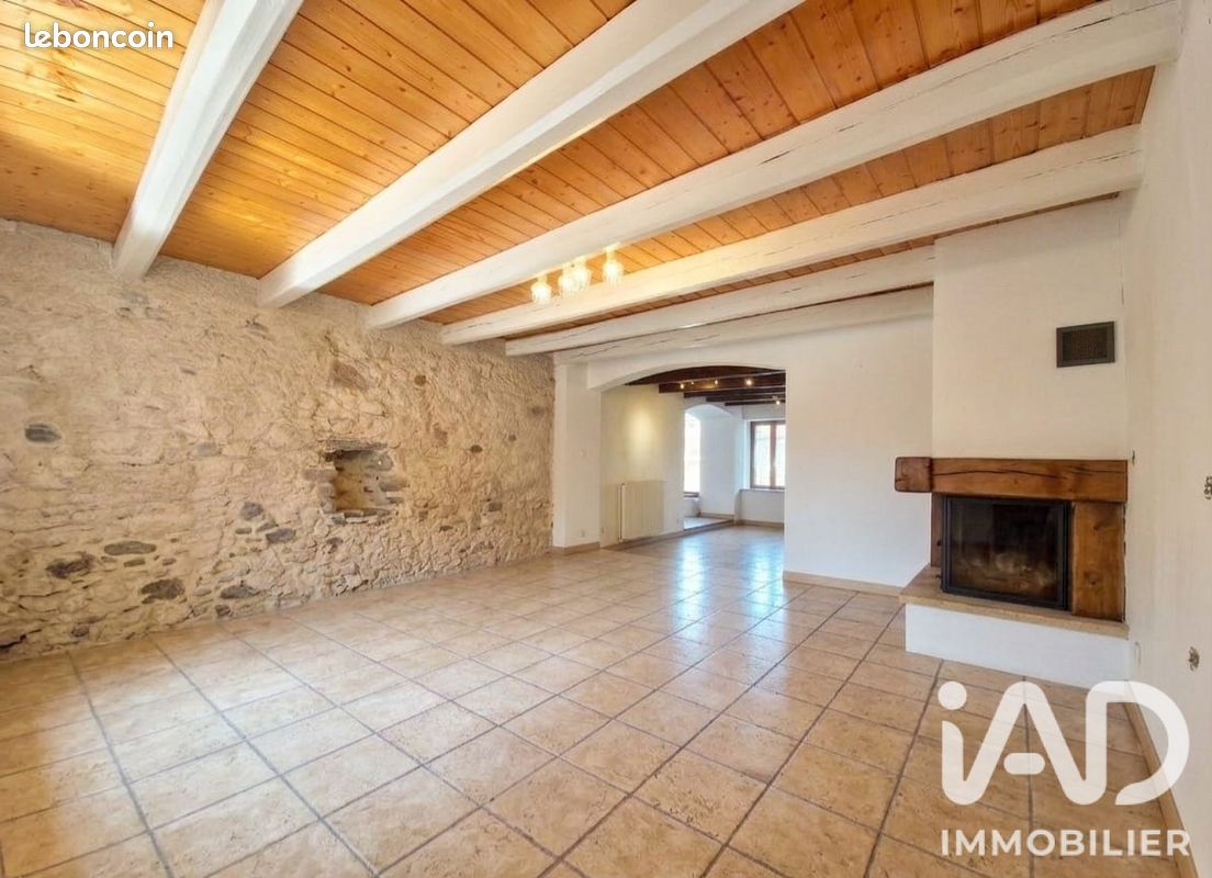 Maison 7 pièces 162 m² · à Feigères · 162 m² · 540 000 €
