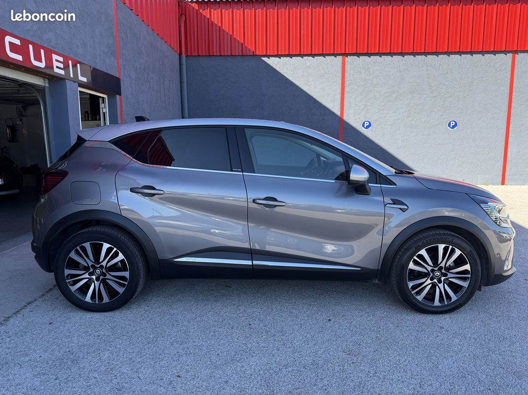 Renault CAPTUR II 1.6 E-TECH PLUG-IN 160CH INITIALE PARIS (image 6)