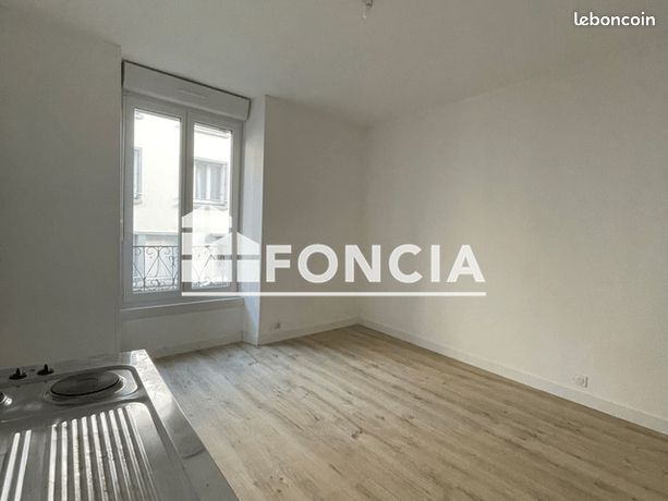 Studio 1 pièce 21 m²