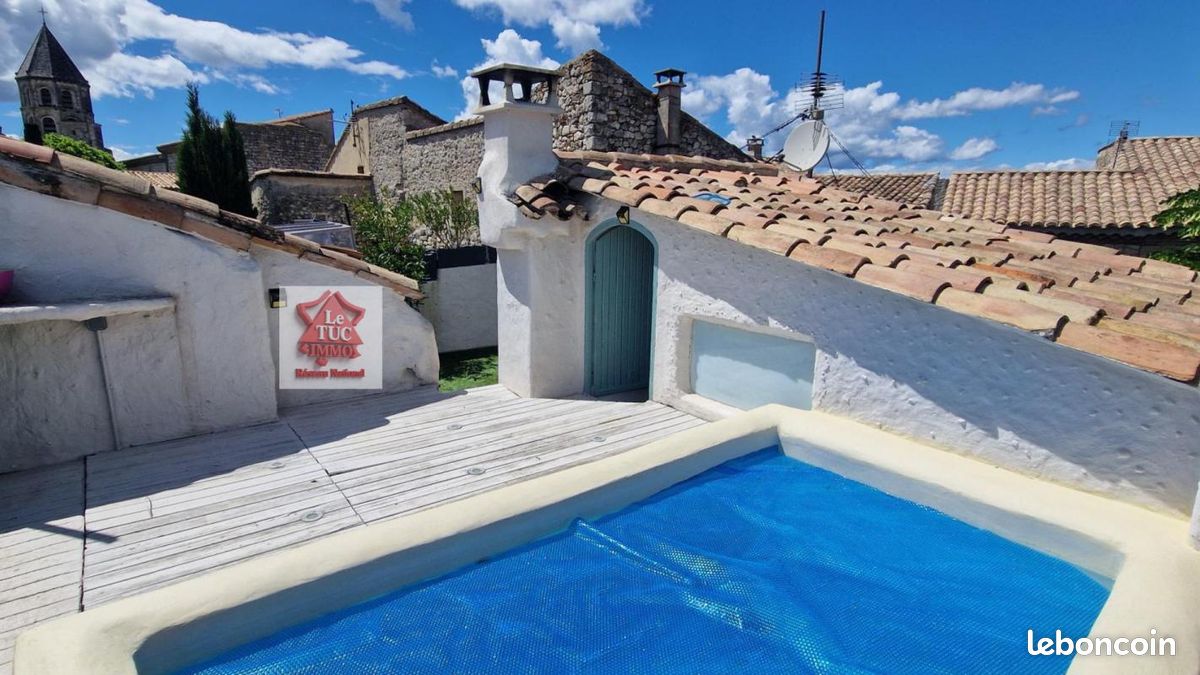 Maison 4 pièces 116 m² · à La Garde-Adhémar · 116 m² · 399 000 €