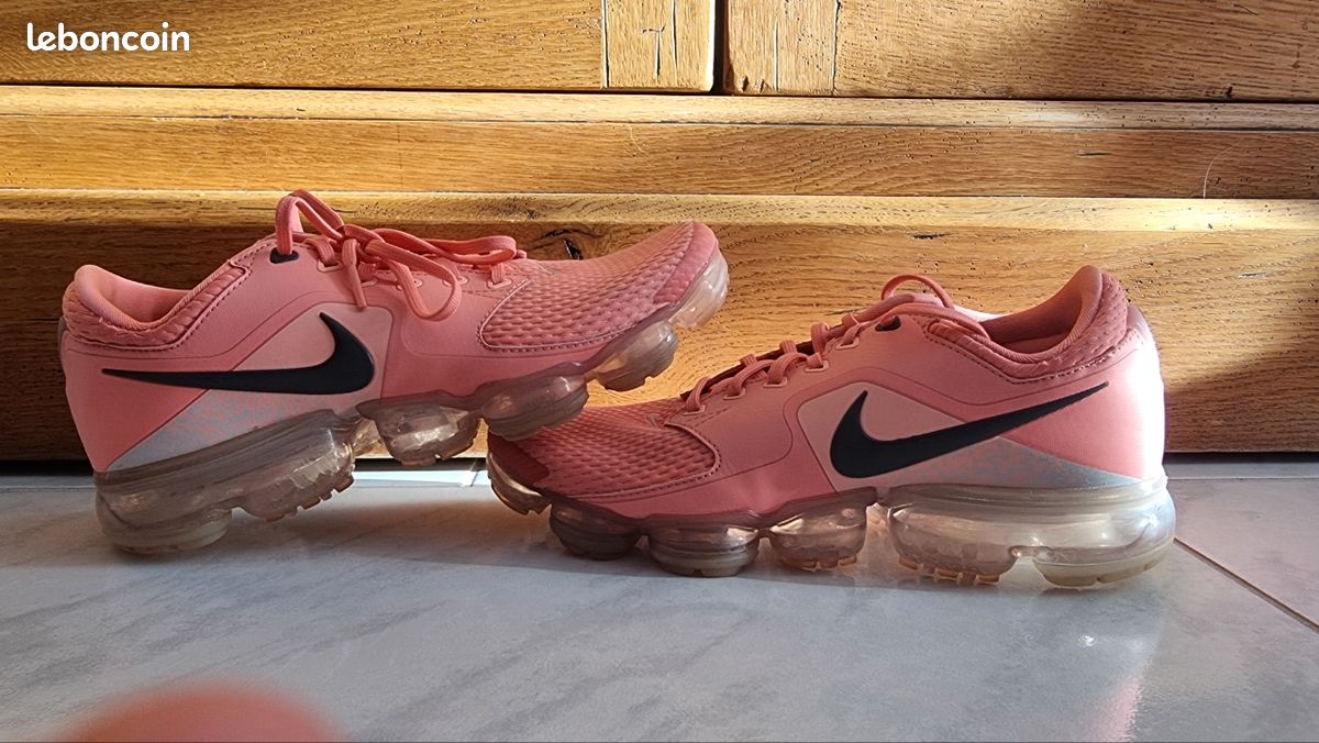 Chaussure Vapormax Bulle Rouge Nike Vapormax Tn Chaussures