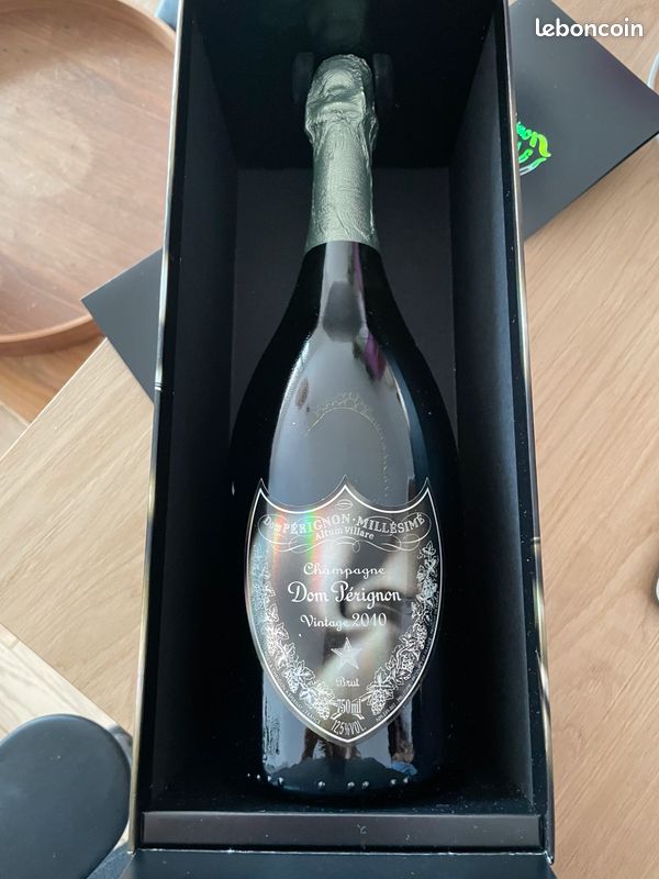 Champagne Dom Pérignon X Lady Gaga 2010 (image 1)
