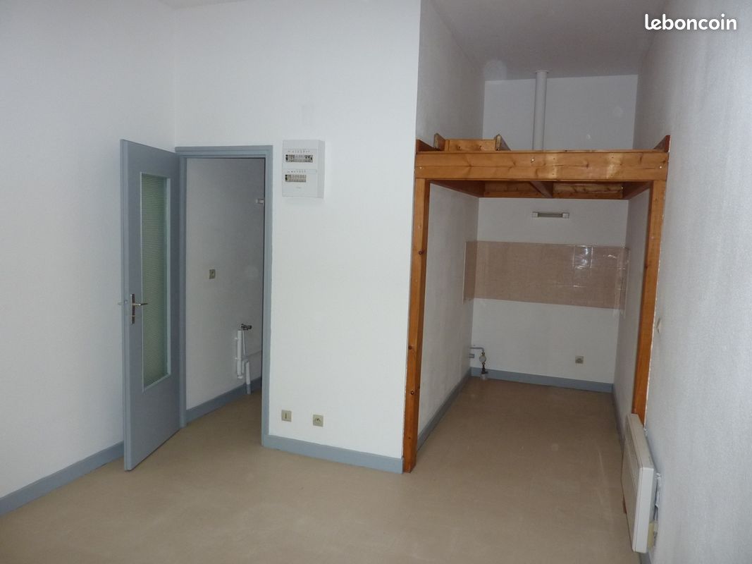 T2, 34, rue François Chénieux à LIMOGES , 40 m² 390 HC - Limoges 87000 Centre-Hôtel de Ville Emailleurs (image principale 4)