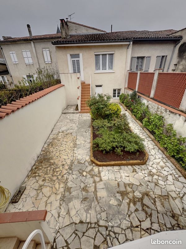 Maison 5 pièces 165 m² · à Sorèze · 165 m² · 189 900 €