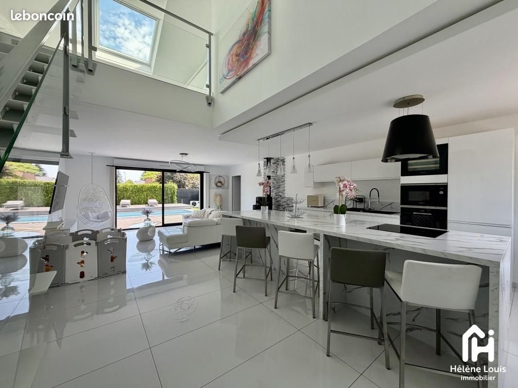 Maison 6 pièces 127 m² · à Évin-Malmaison · 127 m² · 382 000 €