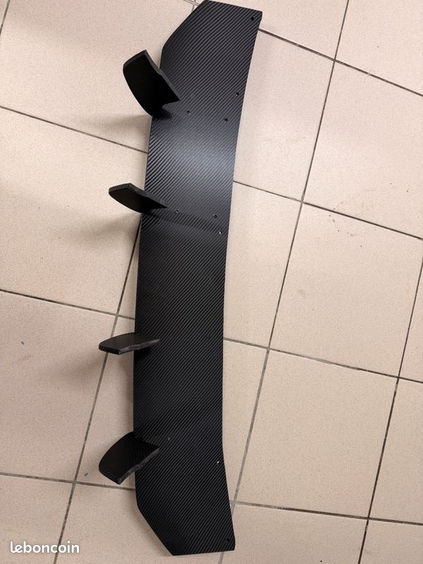Diffuseur arrière RS6 C8 (image 2)