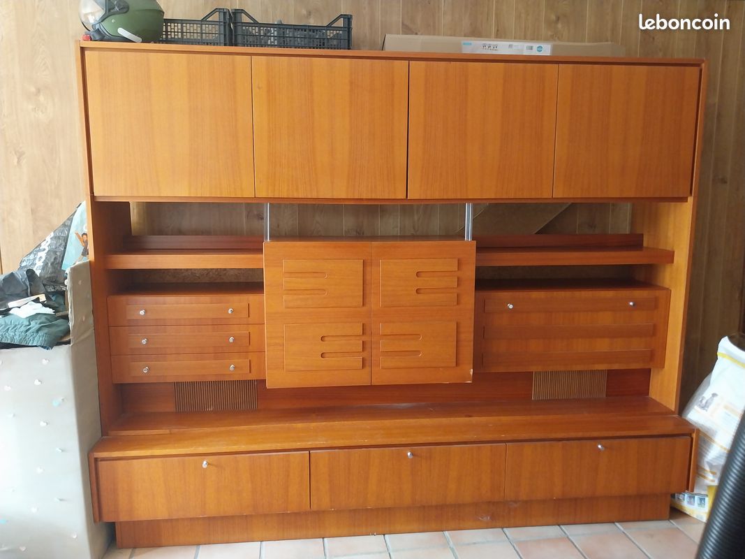 Meuble vintage années 70 (image 1)