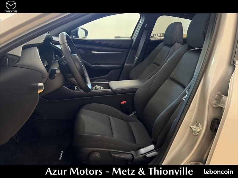 Mazda Mazda 3 2.0 e-SKYACTIV-X M-Hybrid 186ch Homura Pack Aéro BVA (image 8)