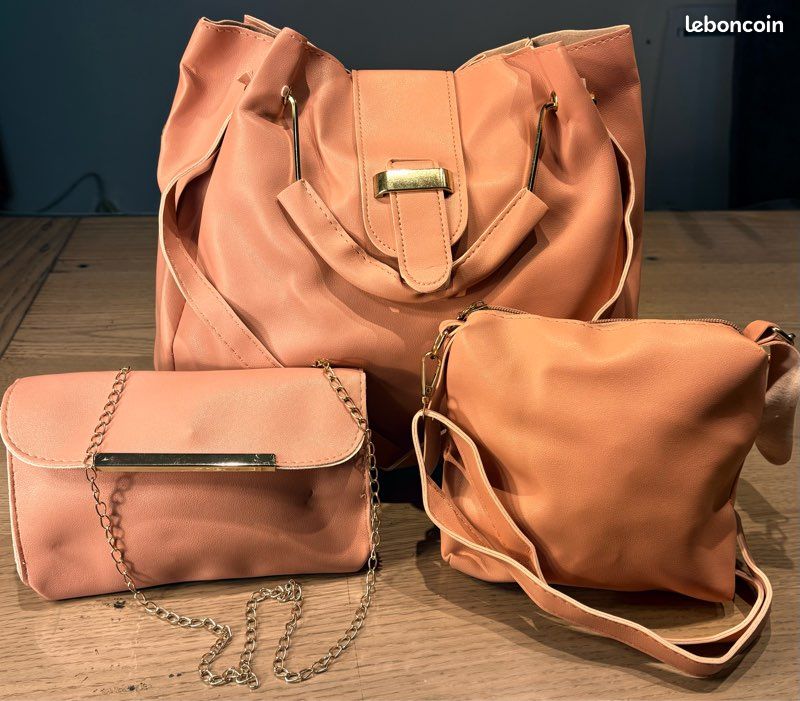 Sac Bandoulière Rose En Simili Cuir – L2D – Format Poche 9x2x5 Pouces