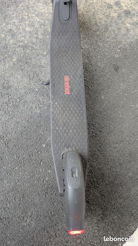 Trottinette électrique Ninebot E45E (image 8)