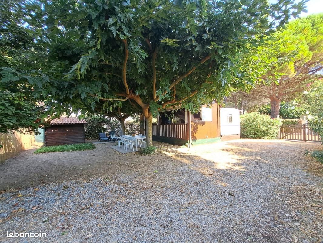 Terrain 301 m² Vias Plage · 92 000 €