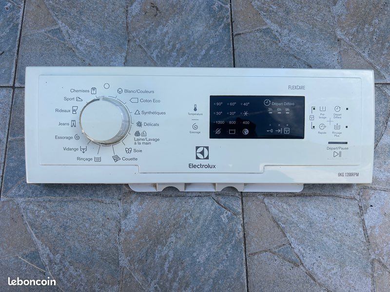 Vends boîtier de commande machine à laver (image 1)