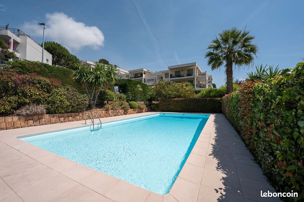 4 pièces 86m² avec vue mer, piscine, terrasse, garage et cave (image 3)