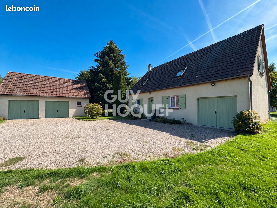 Maison 7 pièces 140 m² · à Bernay · 140 m² · 242 000 €