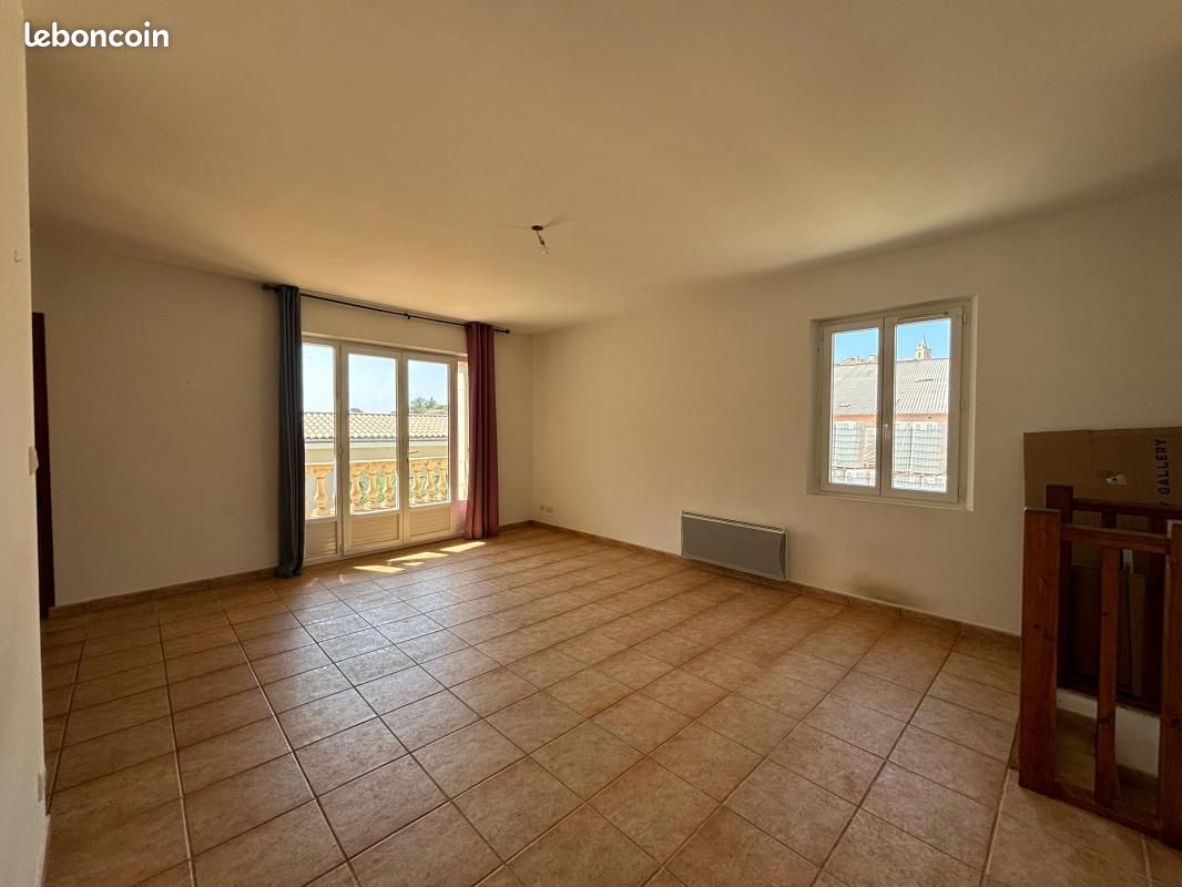 Maison 4 pièces 86 m² · à Pierrevert · 86 m² · 1 000 €/mois