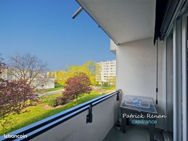Appartement 4 pièces 78 m² · aux Clayes-sous-Bois · 78 m² · 219 000 €