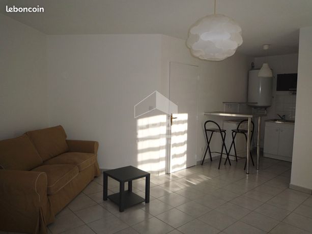 Studio 1 pièce 30 m²