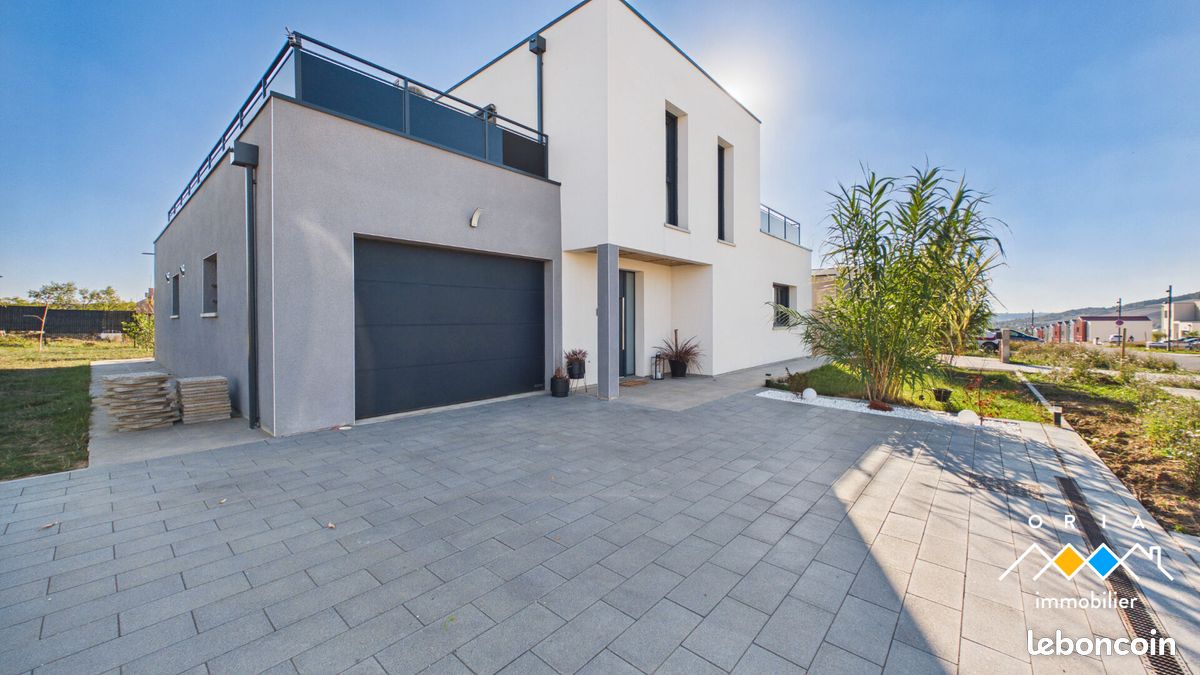 Maison 7 pièces 220 m² · à Seichamps · 220 m² · 630 000 €