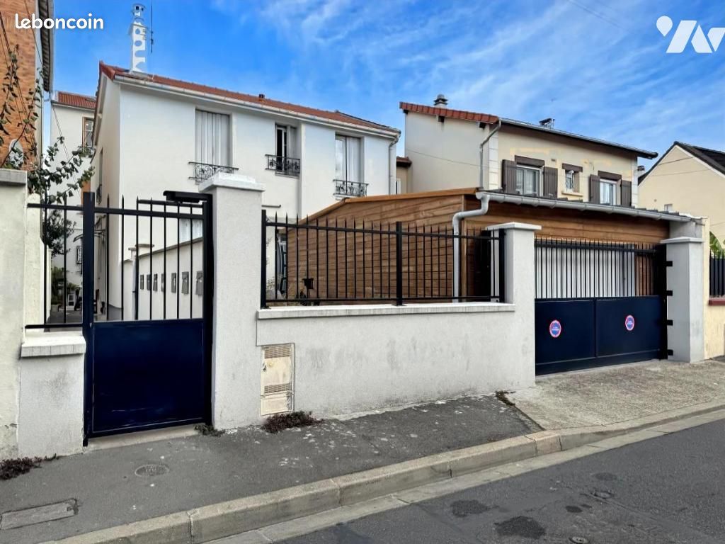 Immeuble 1 pièce 280 m² · à Drancy · 280 m² · 1 041 600 €