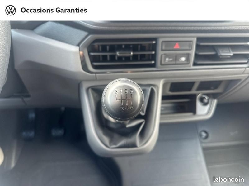 Volkswagen Crafter Fg 30 L3H2 2.0 TDI 140ch Business Traction (image 32)