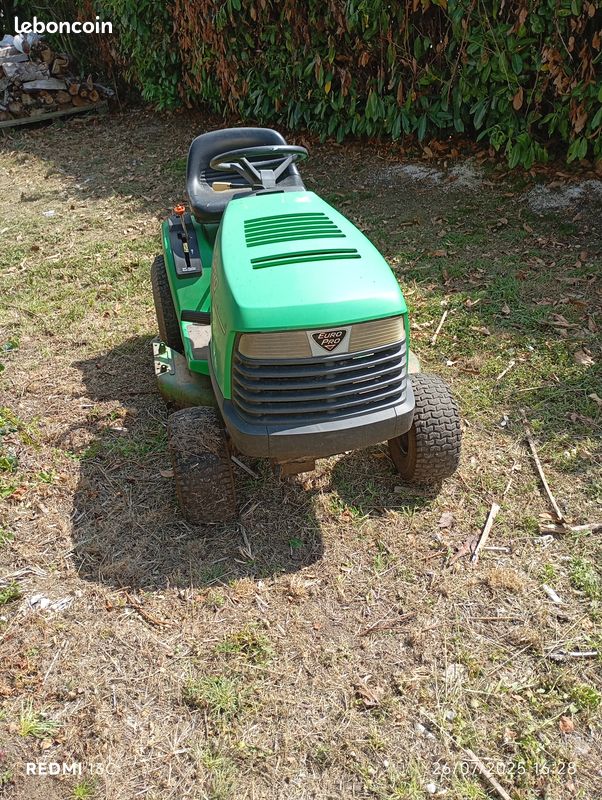 Tondeuse tracteur John Deere pour pieces (image 2)