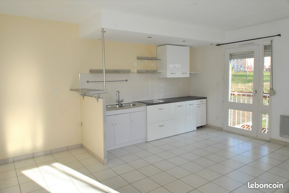 Appartement 3 pièces 61 m² · à La Côte-Saint-André · 61 m² · 630 €/mois