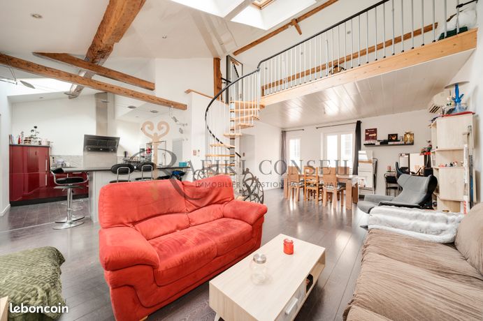Maison de ville ATYPIQUE – Terrasses + Garage