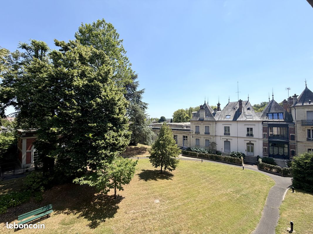 Appartement 3 pièces 87 m² · à Senlis · 86,7 m² · 1 780 €/mois