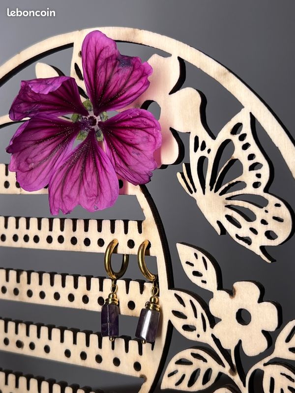 Boucle d'oreille Cléa dorée améthyste (image 2)