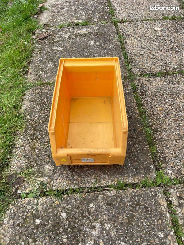 Bac A Bec Recyclé Lot De 100 Bacs In-Box Orange 4 Plaques Murales Rangement Garage