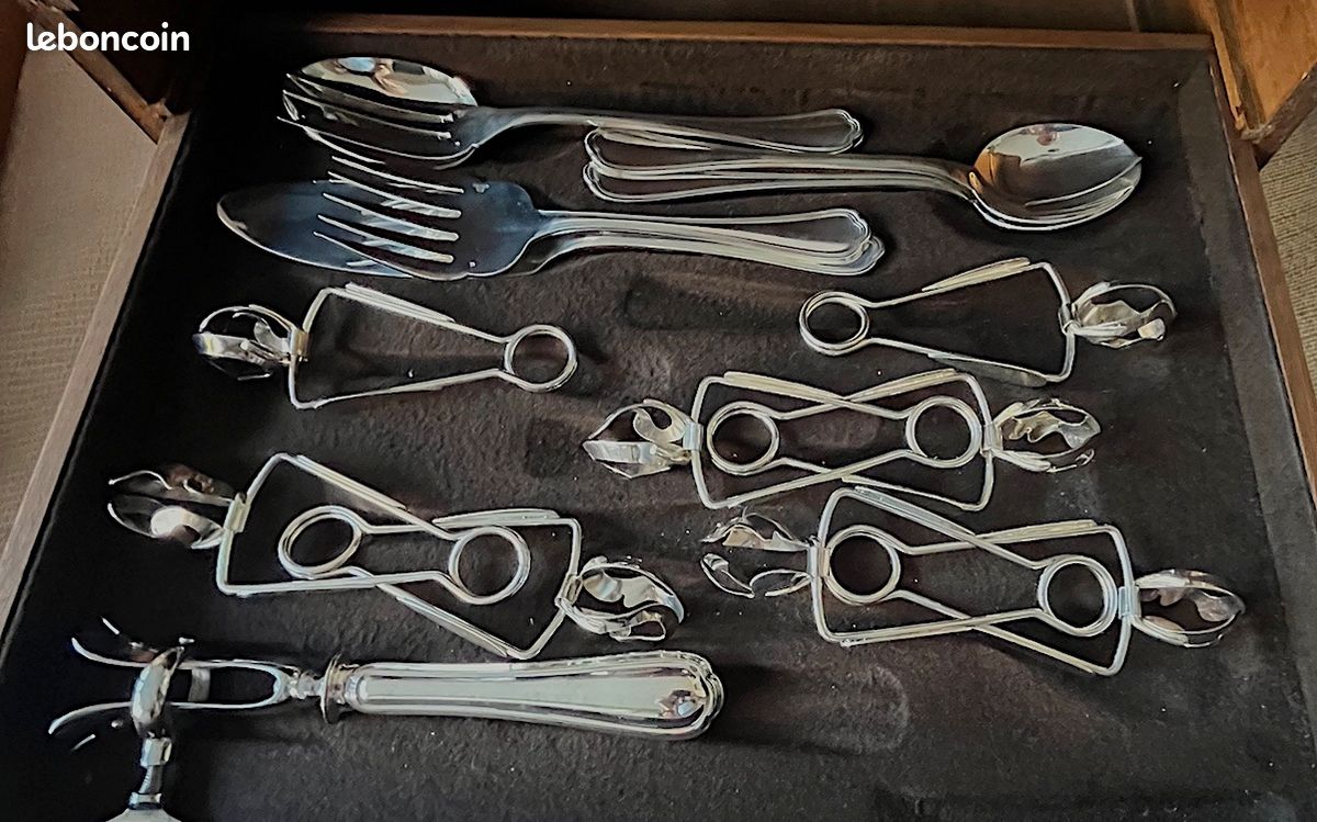 Ménagère pour 12 pers. (174 pièces) Christofle, métal argenté, Spatours dans un coffre TBE (image 16)