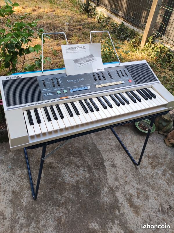 Piano électronique Casio CT430 Instruments de musique