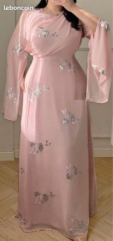 Robe grande taille (image 1)