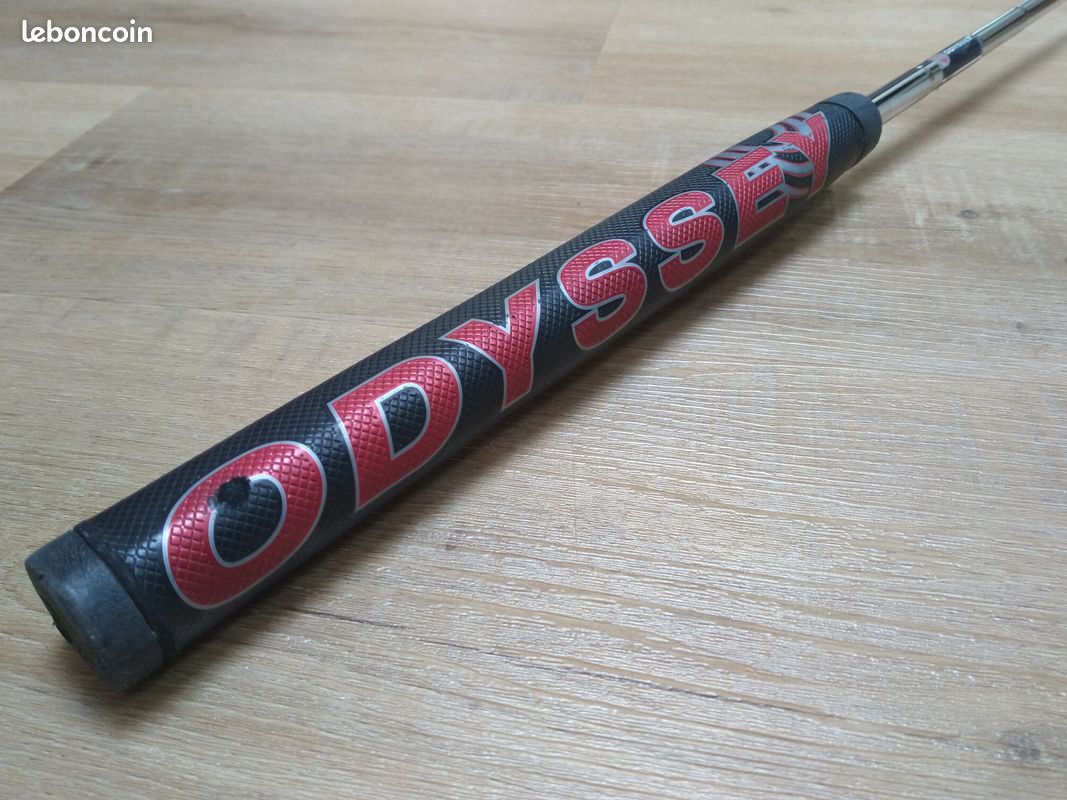 Poignée De Putter Odyssey DFX Pistol Grip – 5720401 (Gris/Noir/Blanc) NEUF