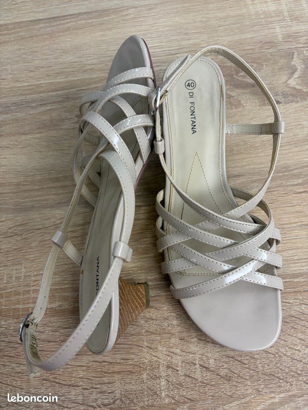 Sandales chics - Taille 40 (image 1)