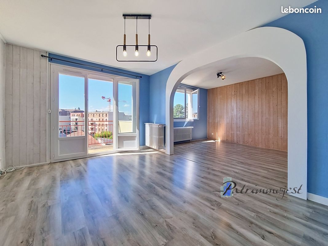 Appartement 3 pièces 63 m² · à Montrond-les-Bains · 62,7 m² · 120 000 €