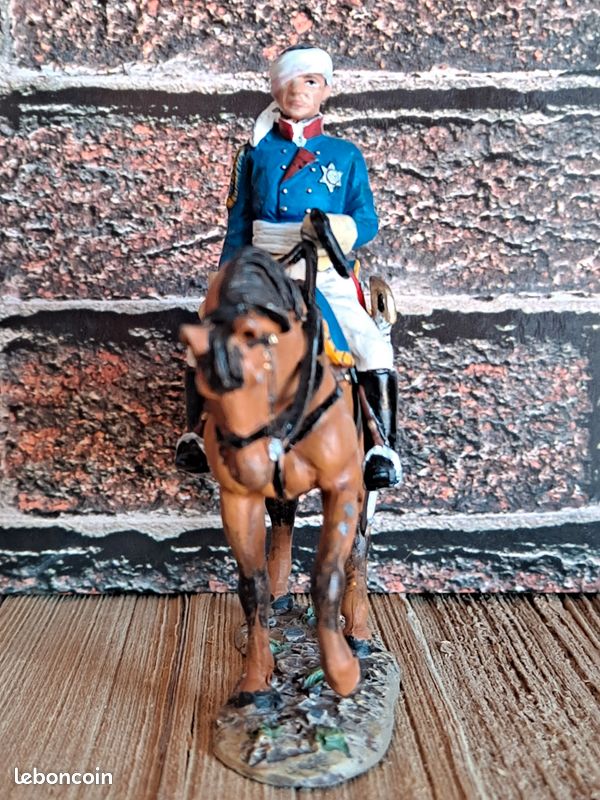 Figurines d'artistes]. AUGE. Drapeaux. District de Saint-Ma - Lot 76