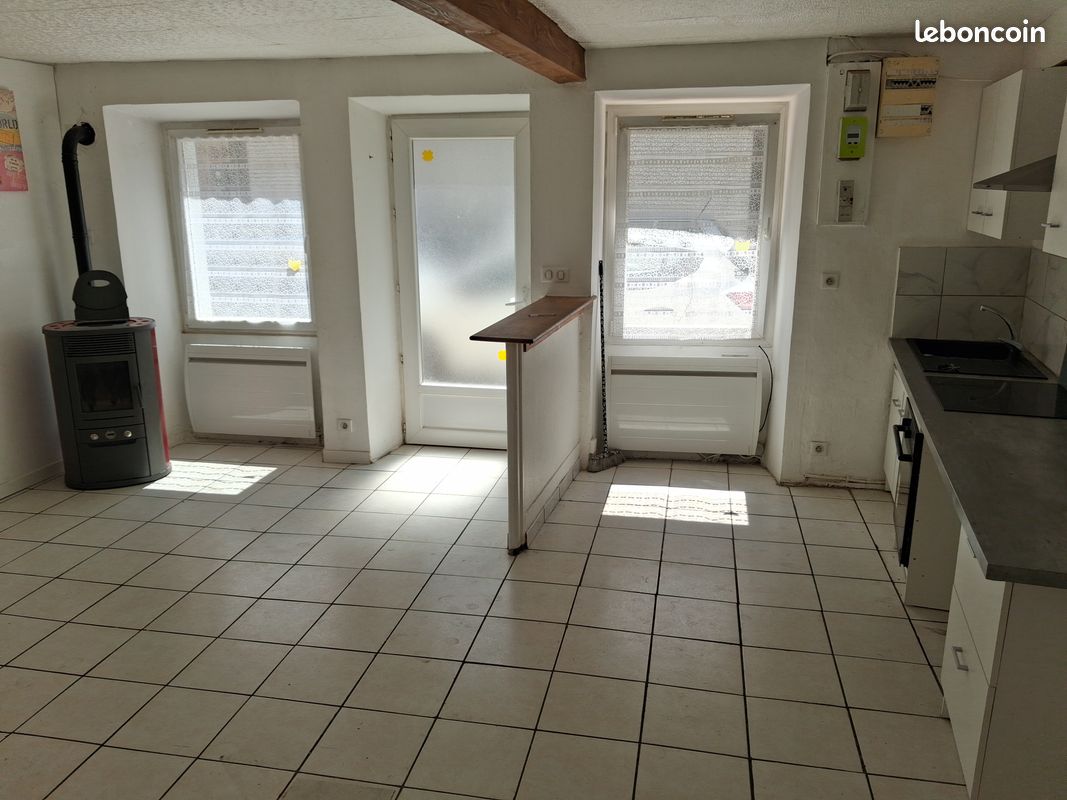 Maison 6 pièces 90 m² · à Monistrol-sur-Loire · 90 m² · 525 €