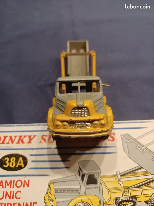Camion UNIC Multibenne Marrel Modèle 38A Série 'Camions' - Échelle 1/43 Par Dinky/Atlas - Neuf