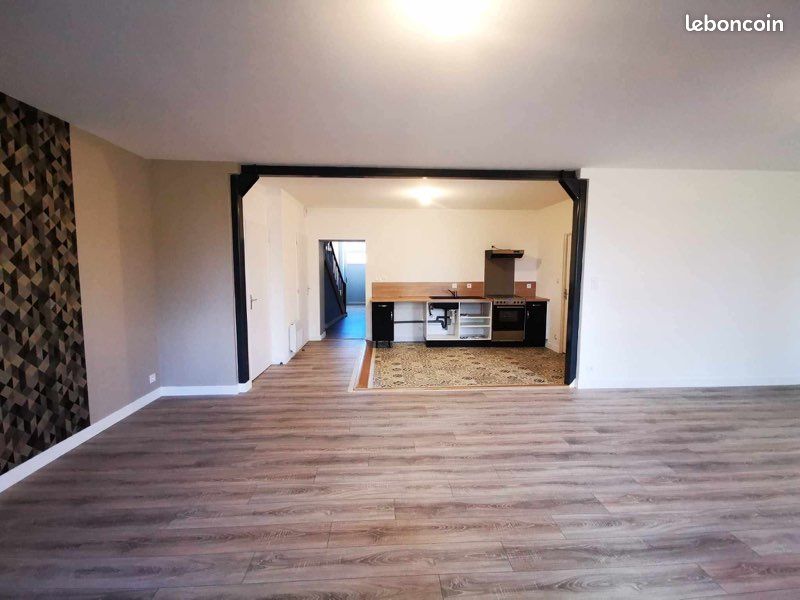 Maison 4 pièces 139 m² · à Secondigny · 139,4 m² · 750 €/mois
