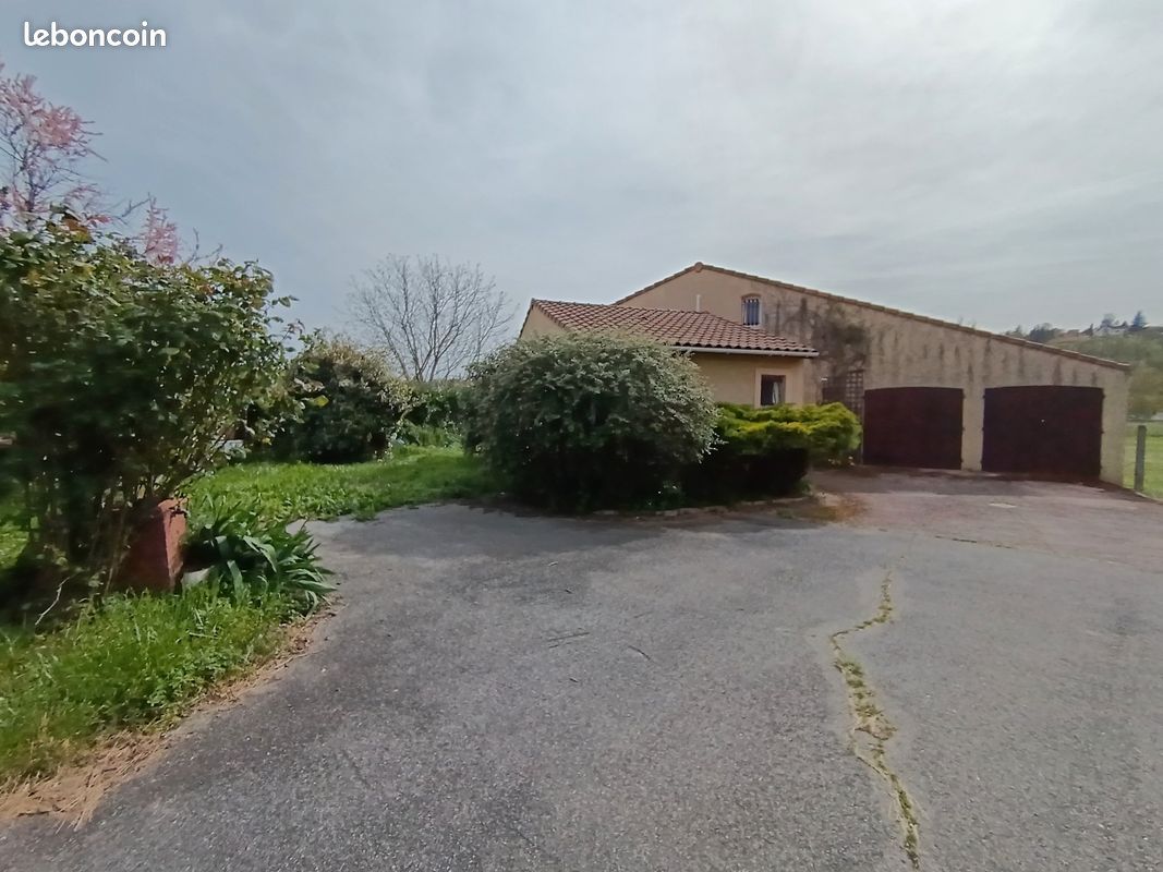 Maison 5 pièces 122 m² · à Castanet-Tolosan · 122 m² · 1 518 €/mois