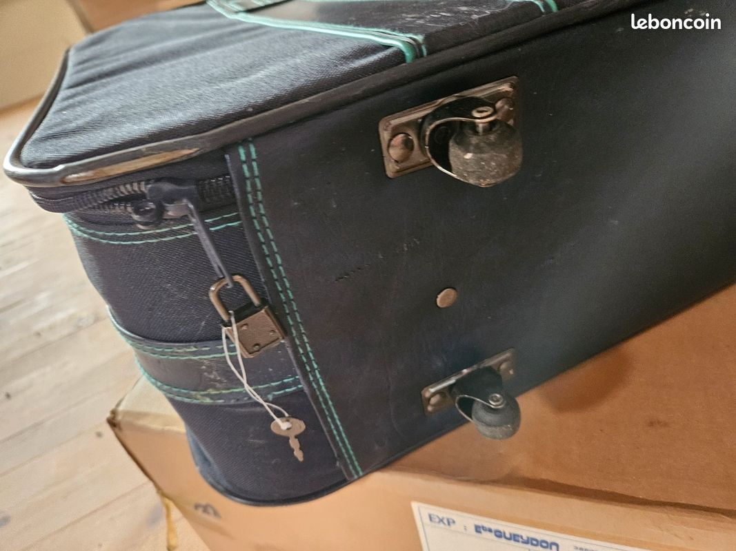 Valise souple vintage (image 2)