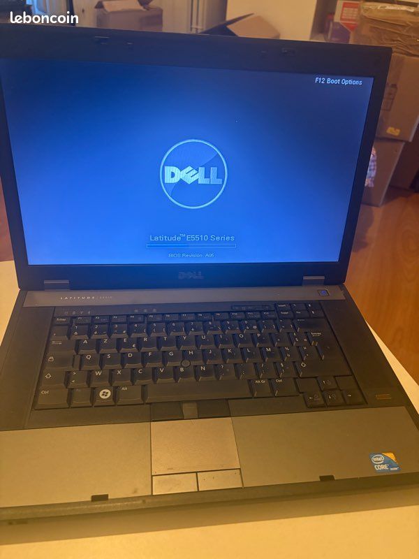 Ordinateur portable dell latitude e5510 sous Windows 11 professionnels (image 1)